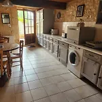 Cosy En Dordogne Entre Bergerac Et Sarlat Chez Les Couz'hôtes Du Périgord Сasa de vacaciones *