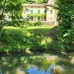 Cosy En Dordogne Entre Bergerac Et Sarlat Chez Les Couz'hôtes Du Périgord Couze-et-Saint-Front