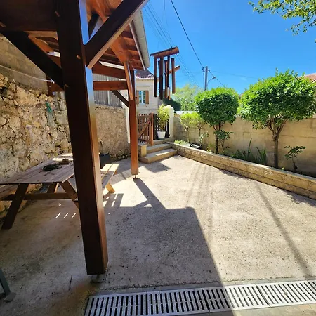 Maison En Pierre Chez Sorel Hébergement de vacances