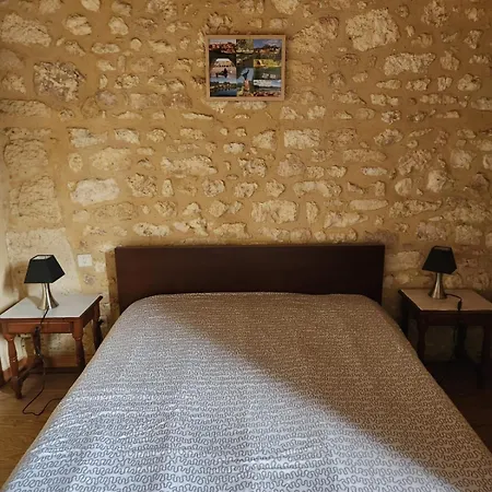 Maison En Pierre Chez Sorel Tatil Evi