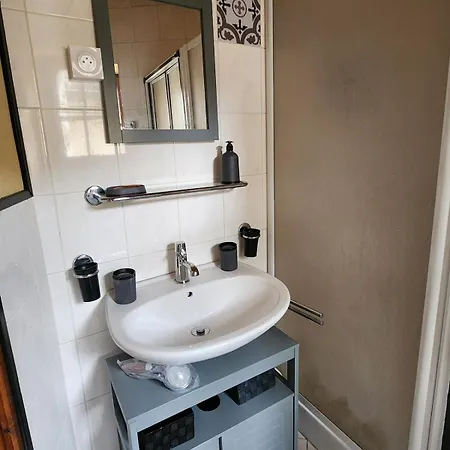 Prázdninový dům Maison En Pierre Chez Sorel *
