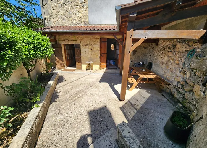 Maison En Pierre Chez Sorel