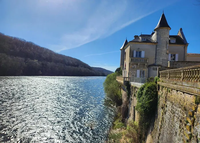 Cosy En Dordogne Entre Bergerac Et Sarlat Chez Les Couz'hotes Du Perigord 別荘